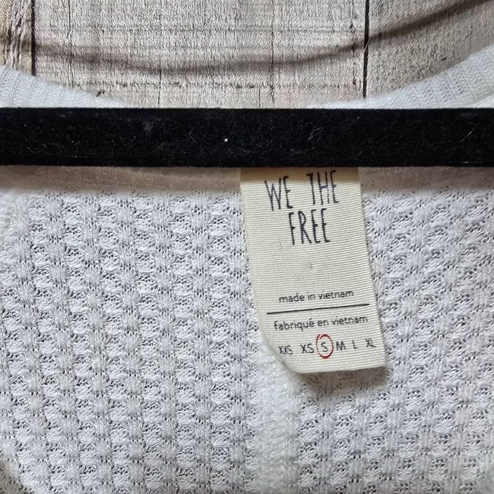 We The Free People Catalina White Waffle Knit Thermal Top Small Vanilla Basic - Picture 4 of 5